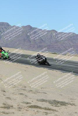 media/Dec-04-2025-Racers Edge (Thu) [[5ebc9f124d]]/3-B Group/7-Session 4 (Turn 10 Inside)/